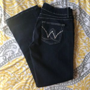 NWOT Women’s Bootcut Wrangler Jeans size 13/14